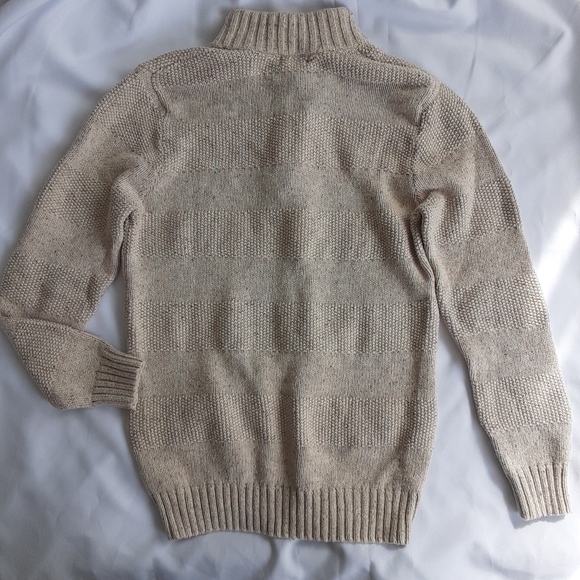 Cat & Jack Sweater - Picture 5 of 7